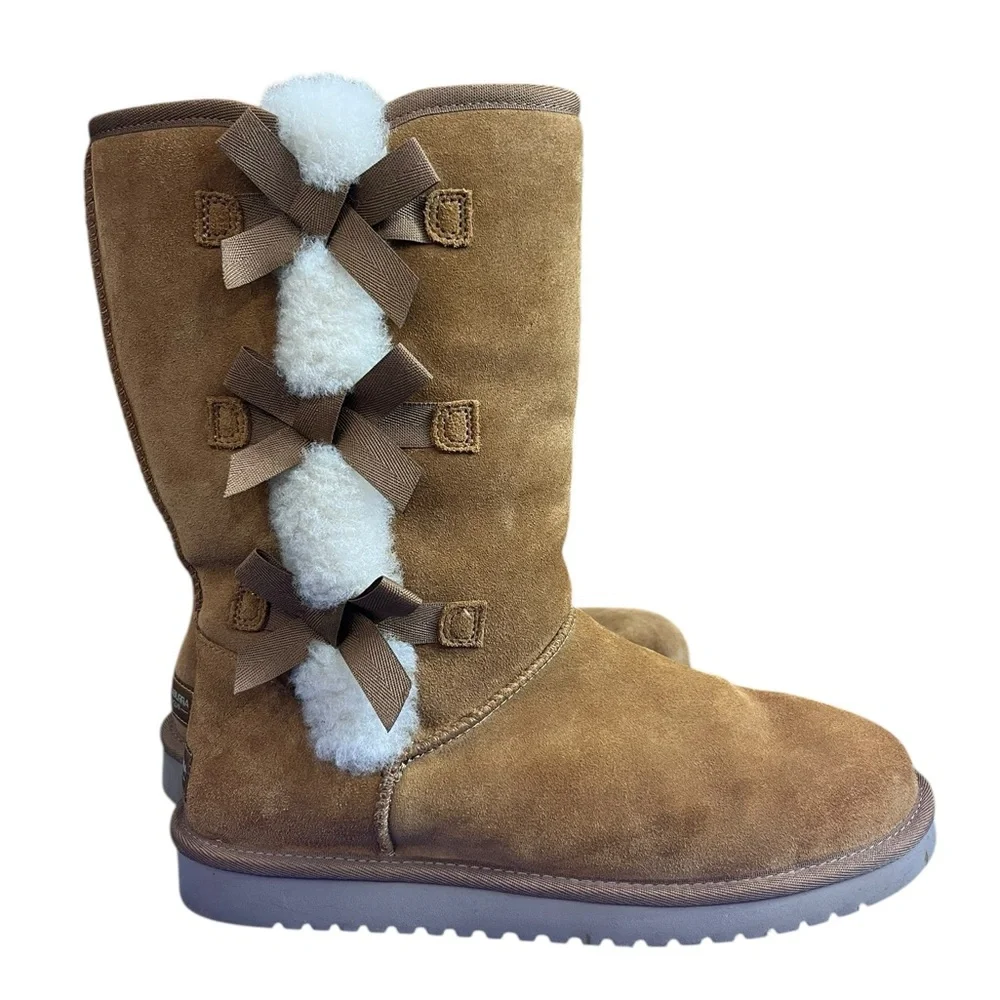 Koolaburra by UGG Victoria Tall Pom Pom Bow Boots Chestnut Suede Women’s 10